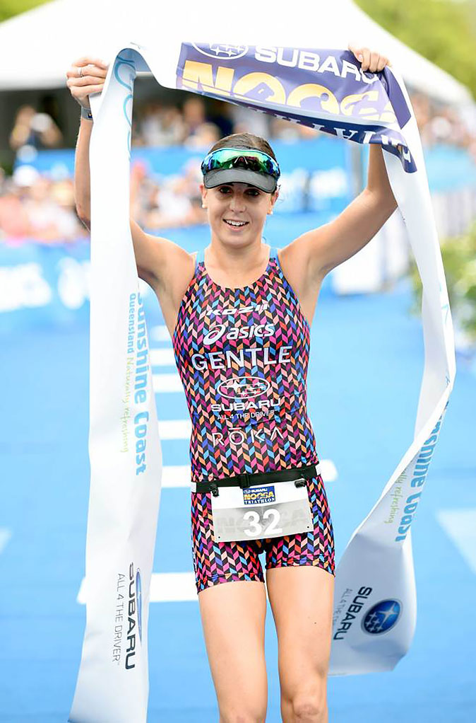 Ashleigh-Gentle-noosa-triathlon-win-2014