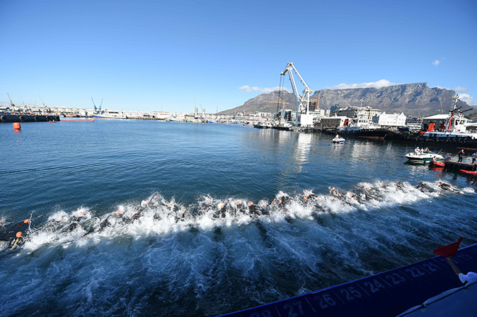 Cape-town-mens-swim-start-4-2015