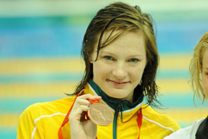 cate campbell with bronze medal photo delly carr sportshoot sal.jpg