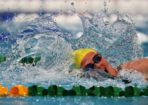 luane rowe 2nd 800m freestyle photo delly carr sal.jpg