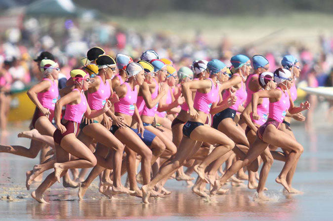 u15-womens-surf-teams-aussies-2013.jpg